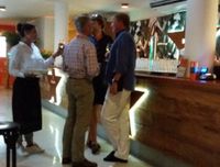 Sjors als Technisch Directeur van het NHV in gesprek met koning Willem-Alexander (Olympische Spelen in Rio 2016).